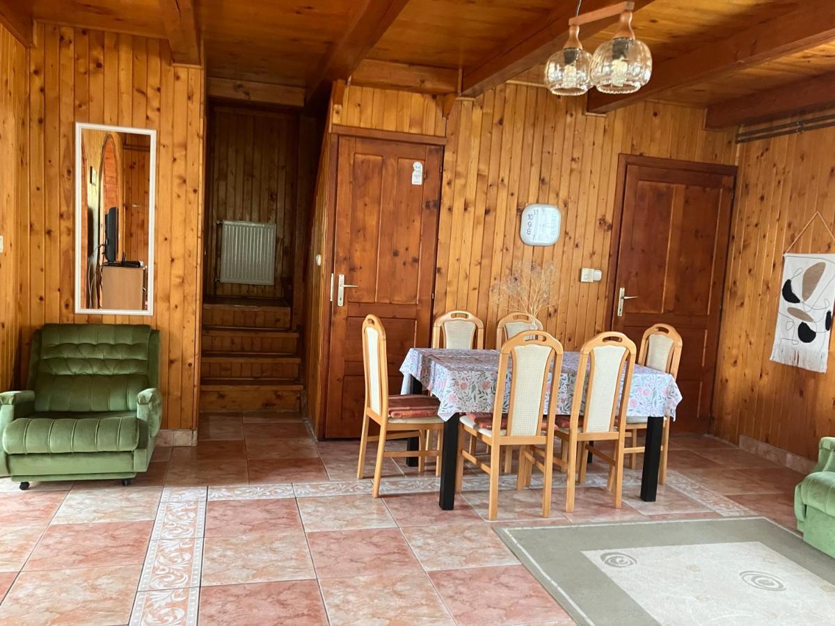 Villa Lellei Pihenohaz Balatonlelle Extérieur photo